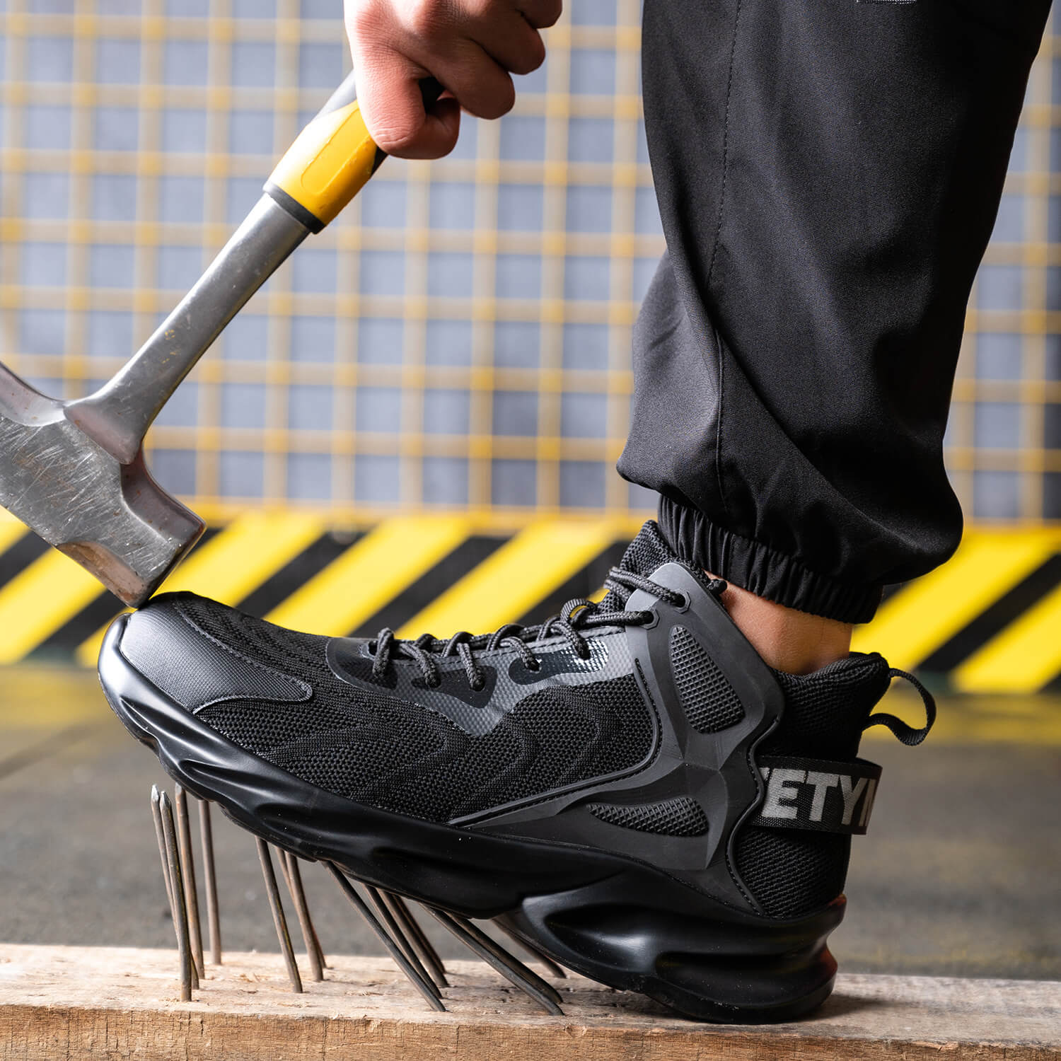 Maven Nexis Composite Toe EH Work Sneakers