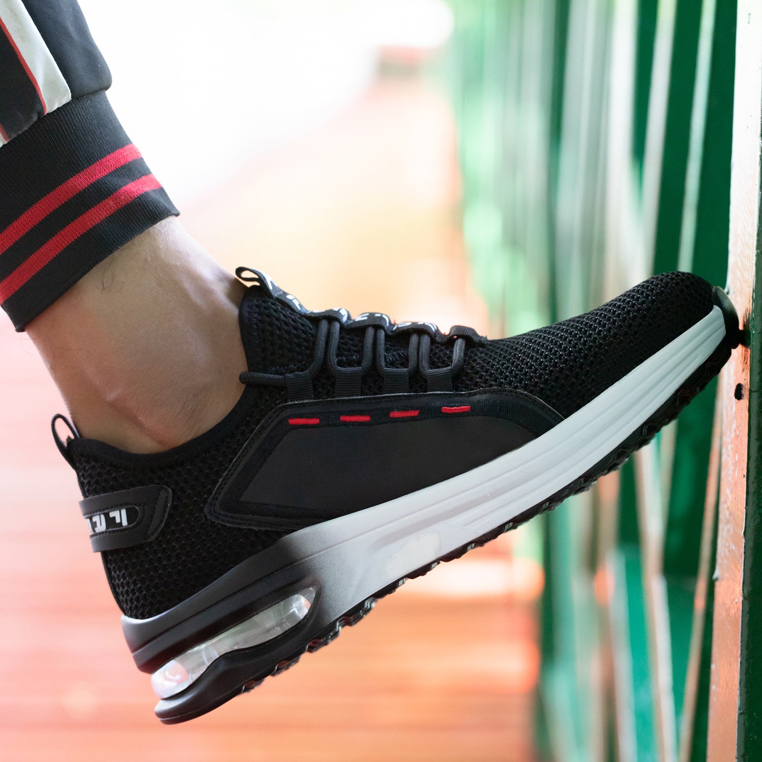 Maven Ventra Breathable Steel Toe Work Sneakers