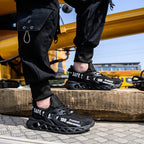 Maven Flux Lightweight Steel Toe Work Sneakers