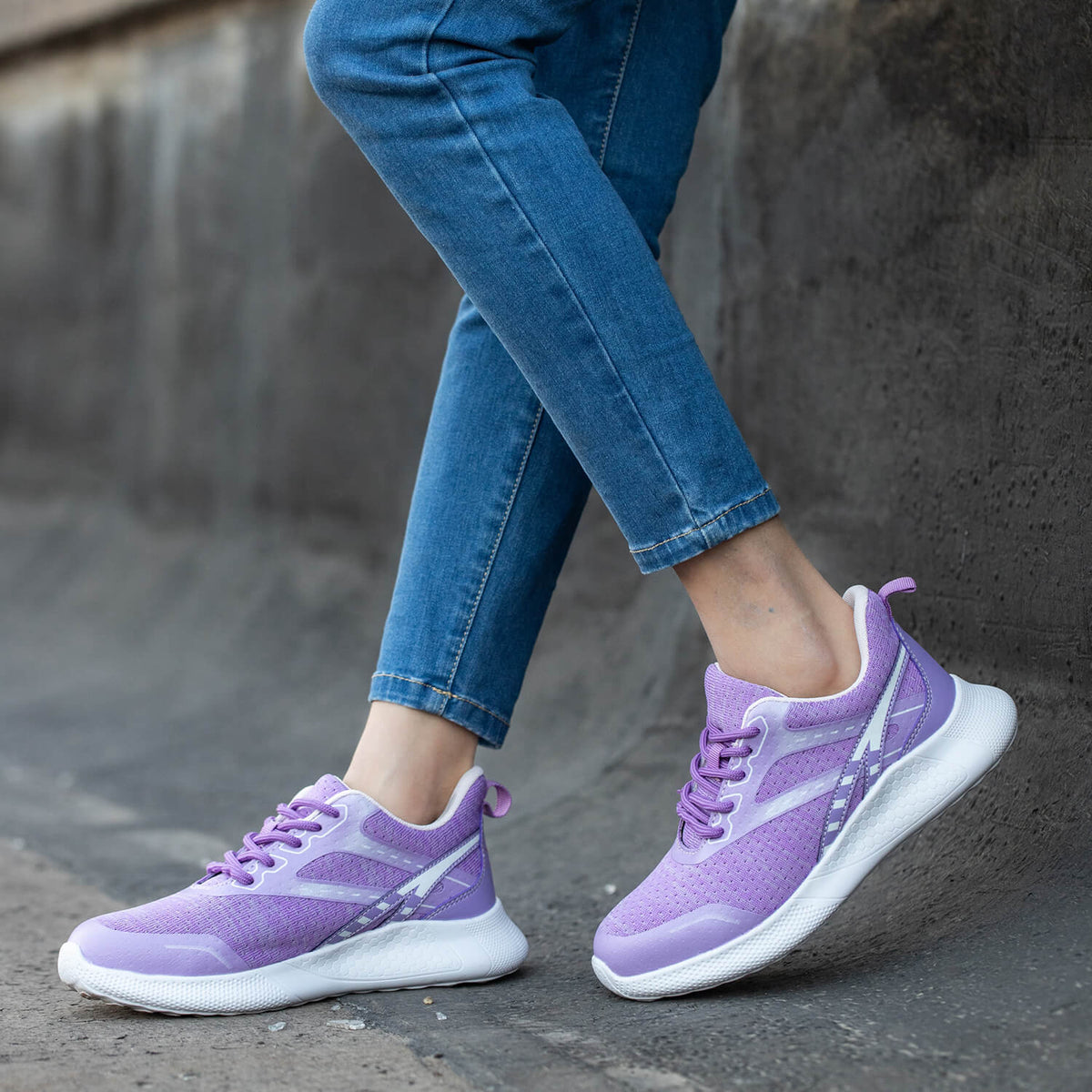 Maven Women's Lightweight Steel Toe Work Sneakers