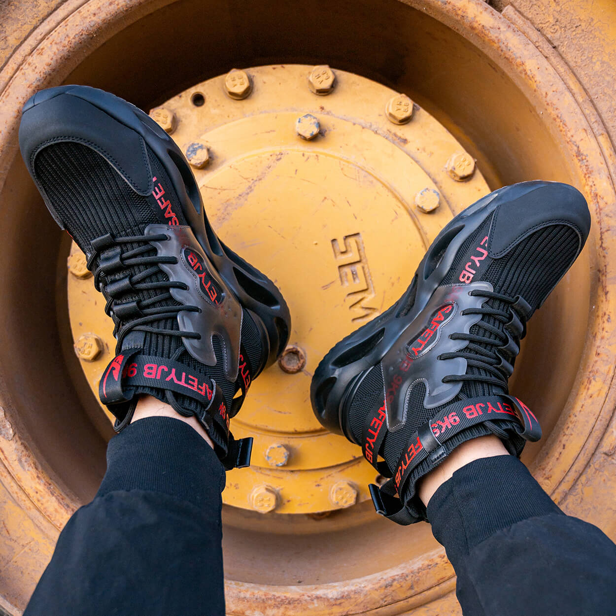 Maven Exo High-Top Steel Toe Work Shoes